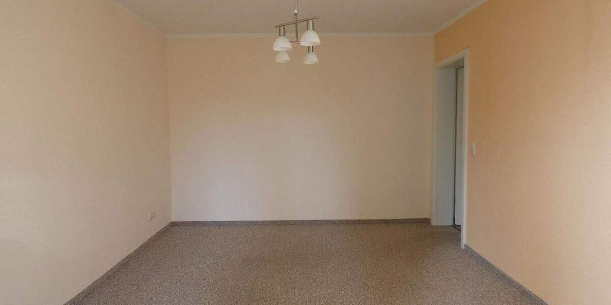 Etagenwohnung Hoyerswerda - 3 Zimmer, 73 m&sup2;, 87.500&euro; | Angebot:25705314