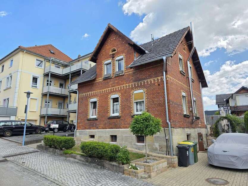 Haus zum Kaufen in Rödental 275.000 € 100 m²
