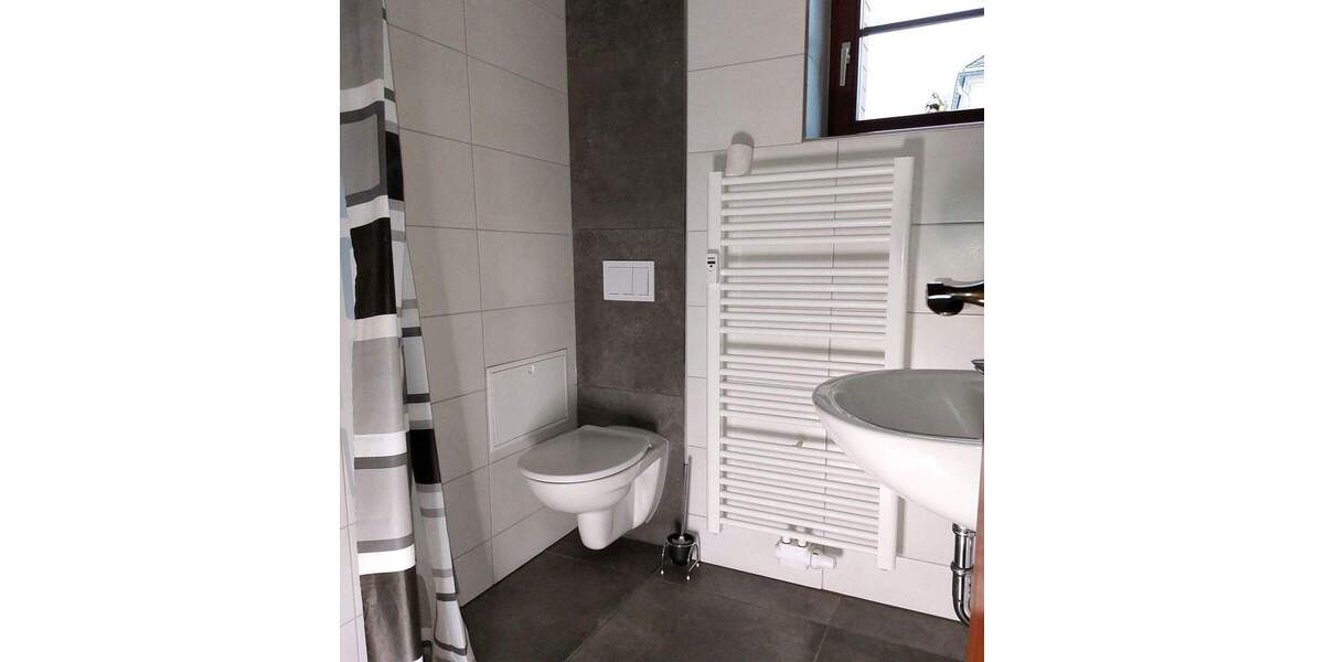 Etagenwohnung Flöha - 2 Zimmer, 47 m&sup2;, 325&euro; | Angebot:24515481