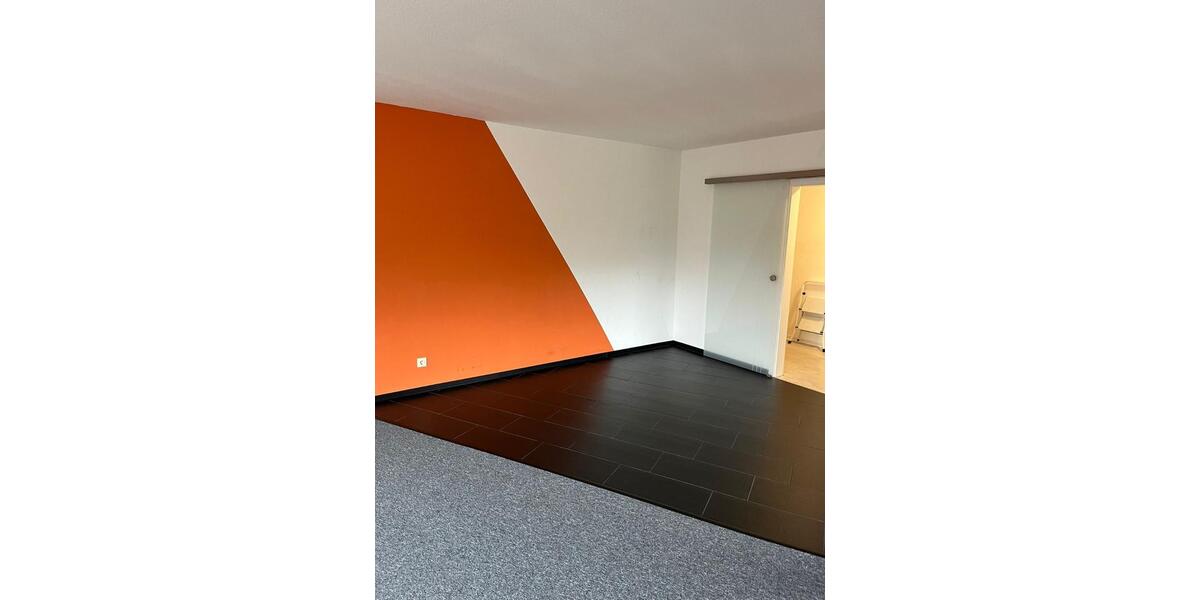 Etagenwohnung Zerbst (Anhalt) - 2 Zimmer, 66 m&sup2;, 50.000&euro; | Angebot:26093627