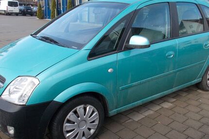 Opel Meriva 121.887 km 2.590 &euro; Kitzingen 97318