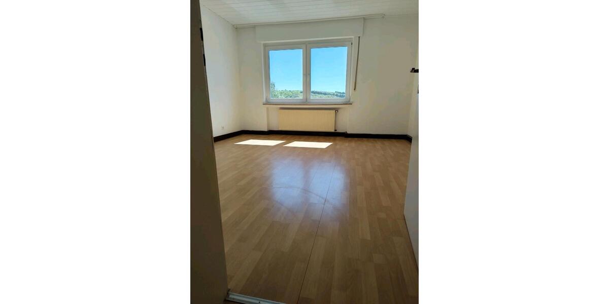 Etagenwohnung Bad Münstereifel - 3 Zimmer, 72 m&sup2;, 676&euro; | Angebot:26648943