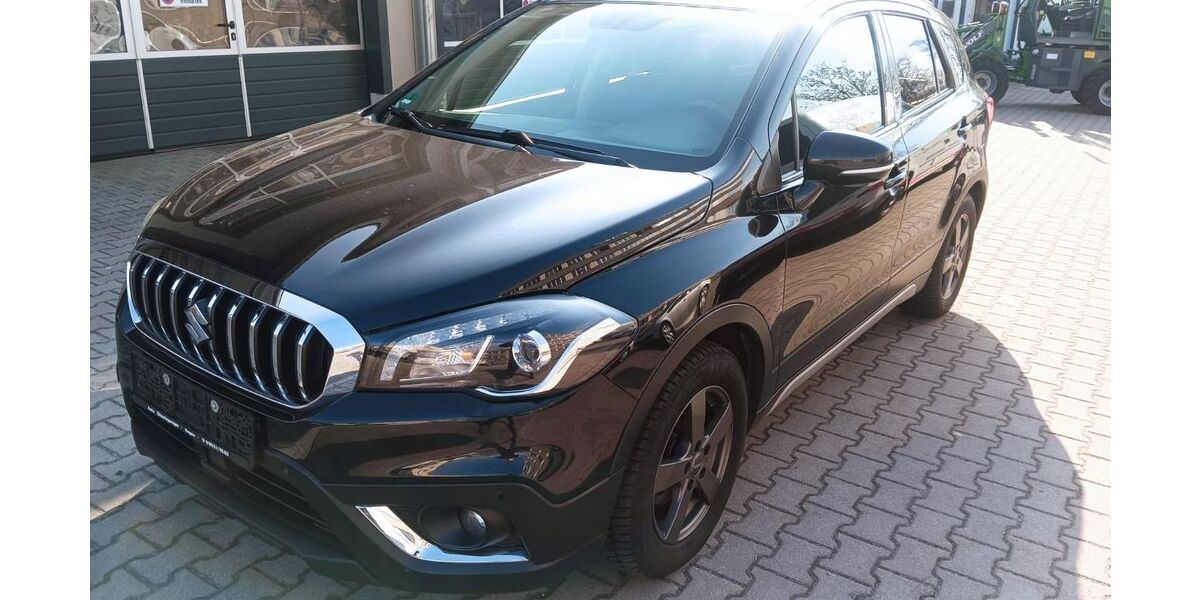 Suzuki (SX4) S-Cross 90.400 km 14.890 &euro; Regen 94209