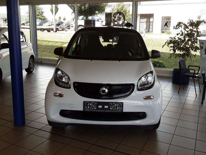 Smart forTwo 62.150 km 7.900 € Leingarten 74211