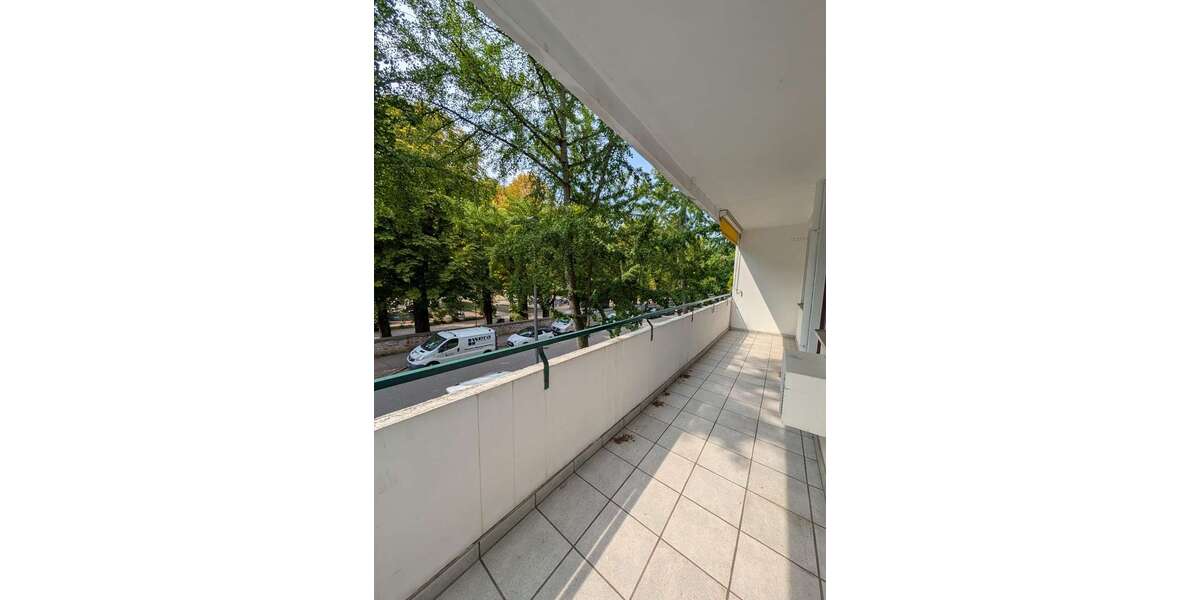 Etagenwohnung Durlach Durlach - 4 Zimmer, 113 m&sup2;, 1.650&euro; | Angebot:27246323