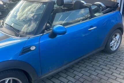Mini One Cabrio 125.000 km 7.950 &euro; pogez 19217