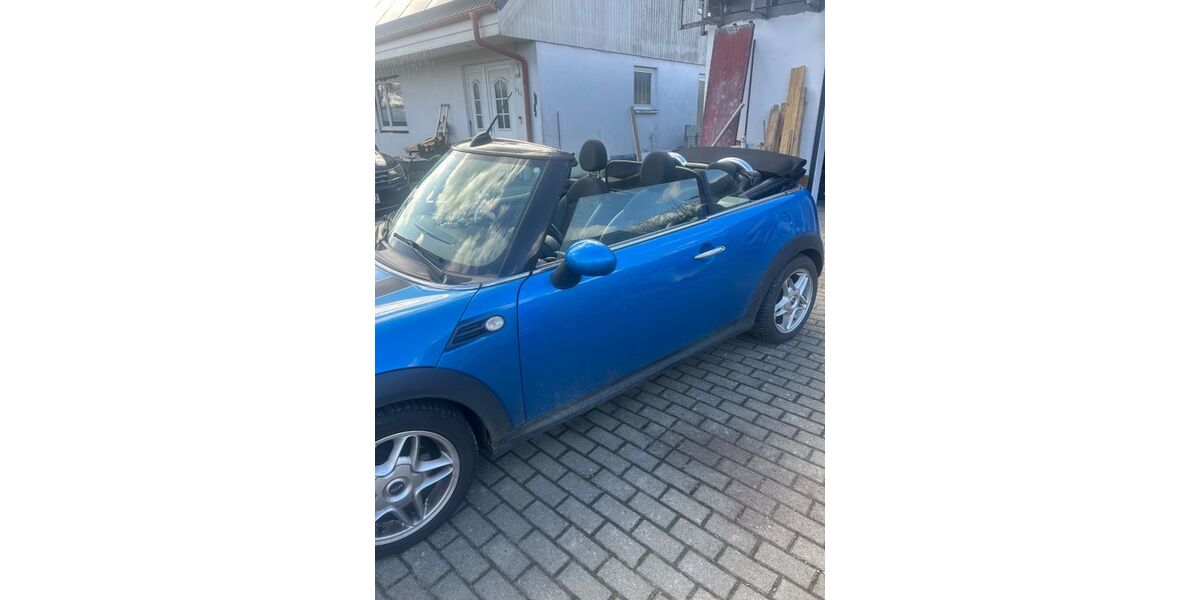 Mini One Cabrio 125.000 km 7.950 &euro; pogez 19217