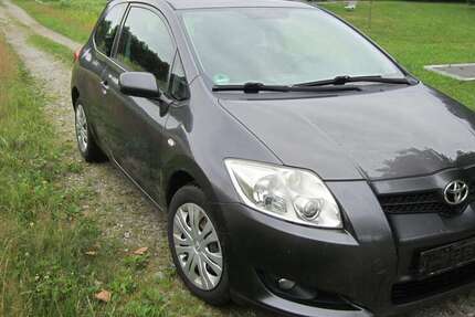 Toyota Auris 96.000 km 4.900 € Grainet 94143