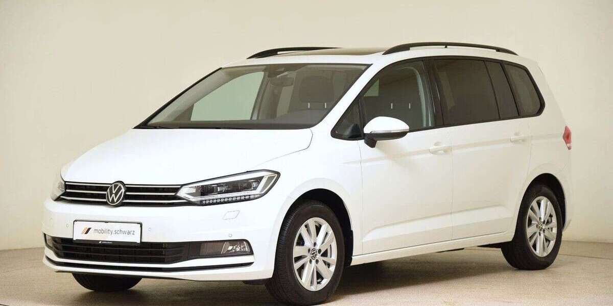 VW Touran 29.500 km 34.580 &euro; Ellhofen 74248