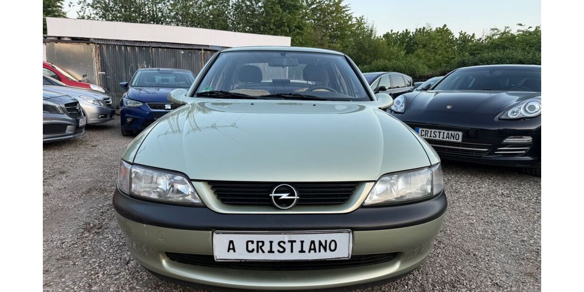 Opel Vectra 63.000 km 2.499 &euro; Köln 51107
