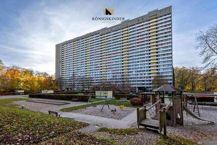 Wohnung zum Kaufen in Stuttgart 180.000 € 63 m² 2.5 zimmer