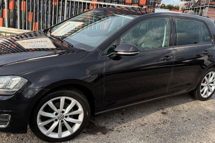 VW Golf 106.750 km 15.799 &euro; Viersen 41751