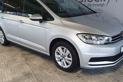 VW Touran 34.950 km 31.450 € Dachau 85221