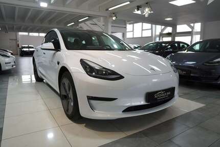 Tesla Model 3 36.928 km 29.950 &euro; Kaarst 41564