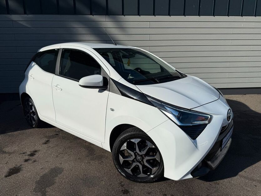 Toyota Aygo (X) 96.394 km 9.950 € Neumünster 24536