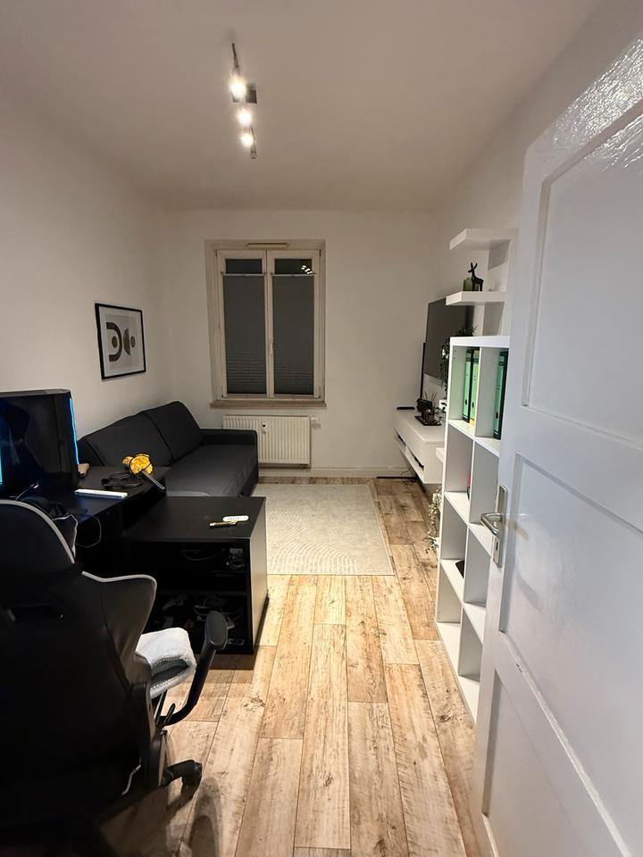 Nachmieter 4-Raumwohnung zimmer