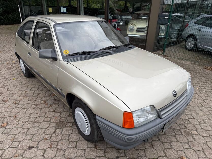 Opel Kadett 100.000 km 2.950 € Beverstedt 27616