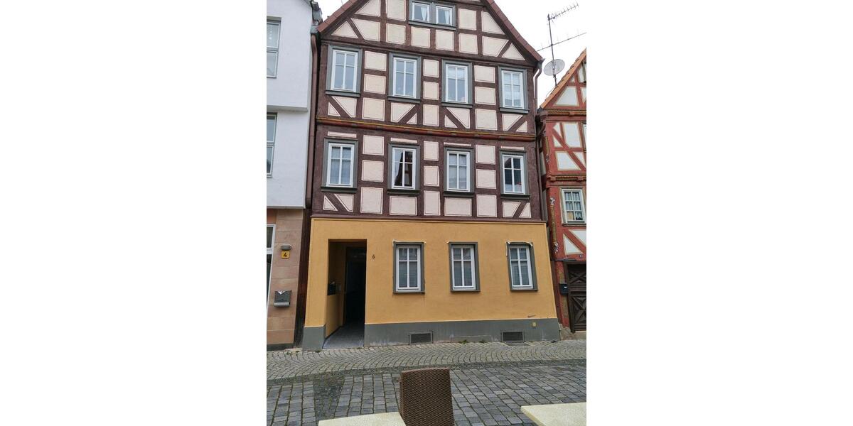 ZU VERKAUFEN FÜNF WOHNUNGEN HAUS ZENTRUM IN ALSFELD (Hessen) 13 zimmer