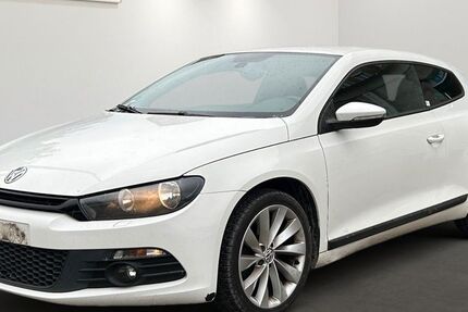 VW Scirocco 246.040 km 5.199 € Berlin 12681