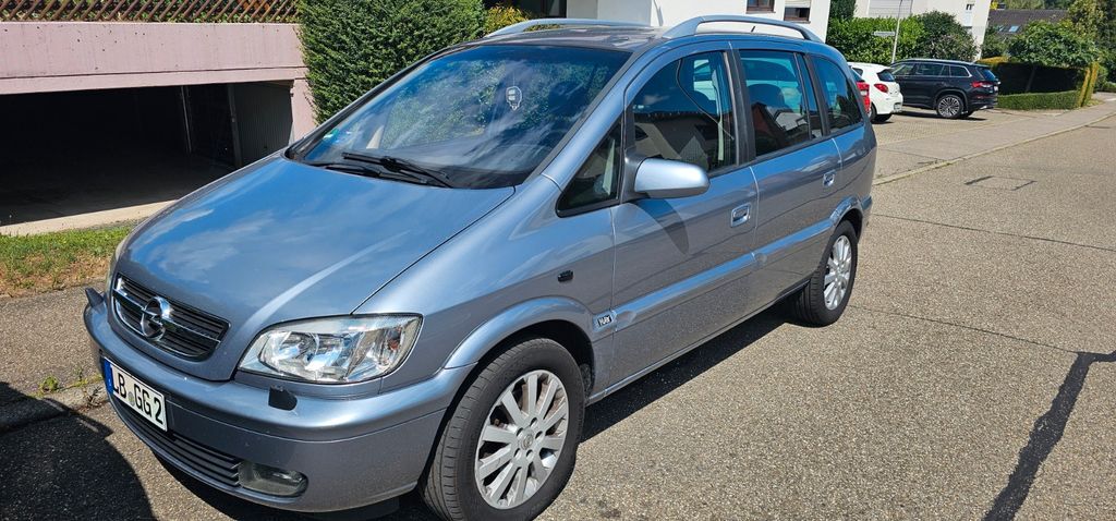Opel Zafira 197.000 km 3.250 € Remseck 71686