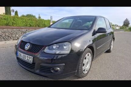 VW Golf 200.000 km 2.000 &euro; Nördlingen 86720
