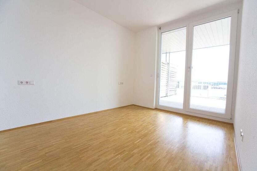 Viel Licht, toller Ausblick und großem Freibereich im Scharnhauser Park 3 zimmer
