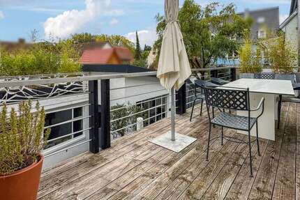 Haus Freiburg im Breisgau / Sankt Georgen Sankt Georgen - 7 Zimmer, 230 m&sup2;, 3.000&euro; | Angebot:27009055