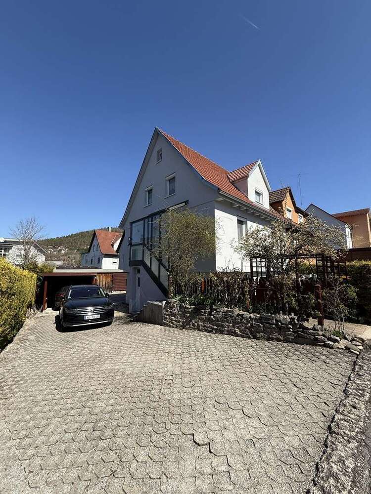 Haus zum Kaufen in Nagold 630.000 € 215 m²
