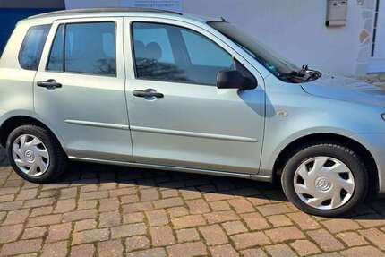 Mazda 2 125.835 km 2.450 &euro; Reinhardshagen 34359