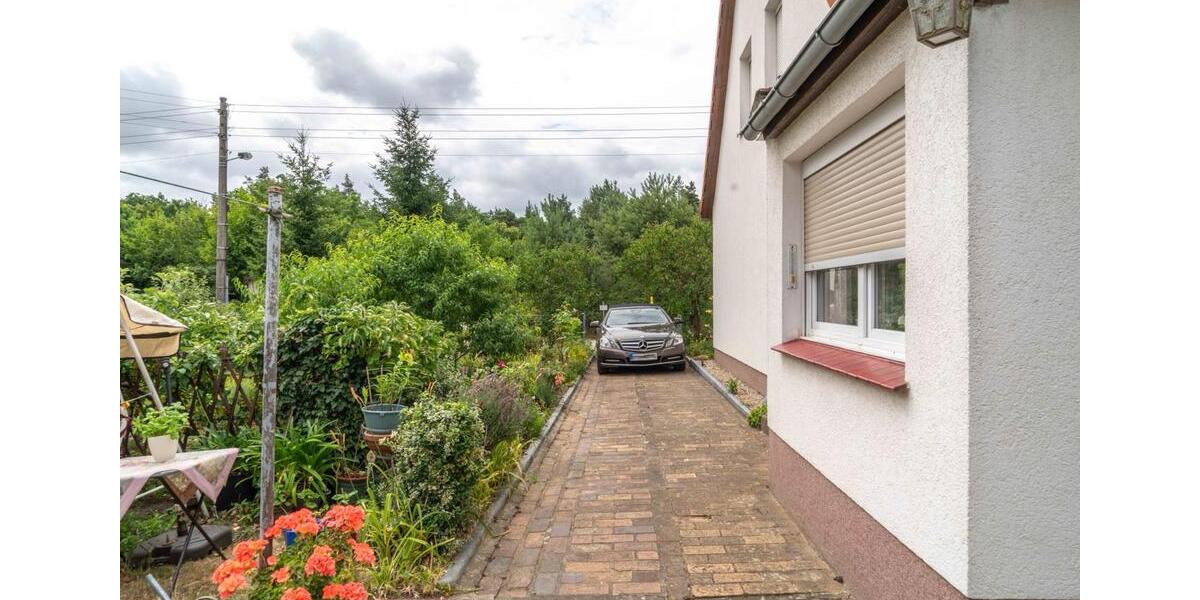 Doppelhaushälfte Neupetershain - 3 Zimmer, 63 m&sup2;, 89.000&euro; | Angebot:27084480