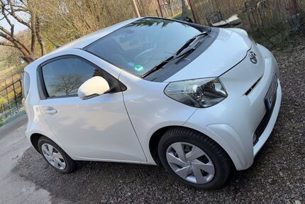 Toyota IQ 105.000 km 5.500 &euro; Erfurt 99092