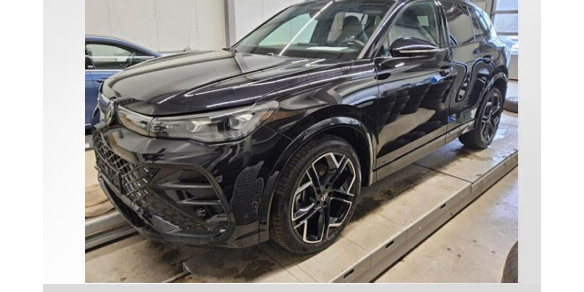 VW Tiguan 19.702 km 37.850 &euro; Dessau-Roßlau 06842