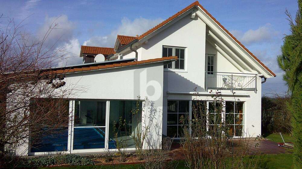 Einfamilienhaus Müllheim - 6 Zimmer, 245 m&sup2;, 1.250.000&euro; | Angebot:26398371