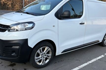 Opel Vivaro 79.000 km 11.999 &euro; Morsbach 51597