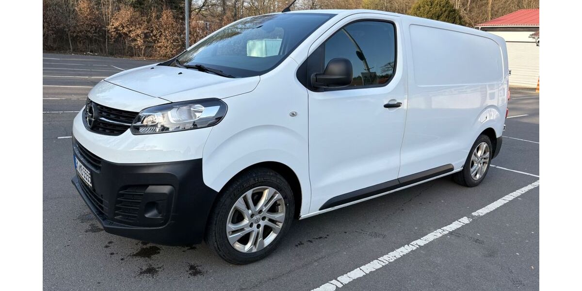 Opel Vivaro 79.000 km 11.999 &euro; Morsbach 51597