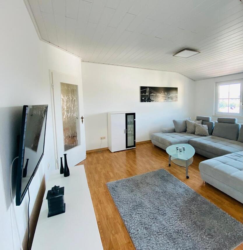 helle 3,5 Zimmer Wohnung
