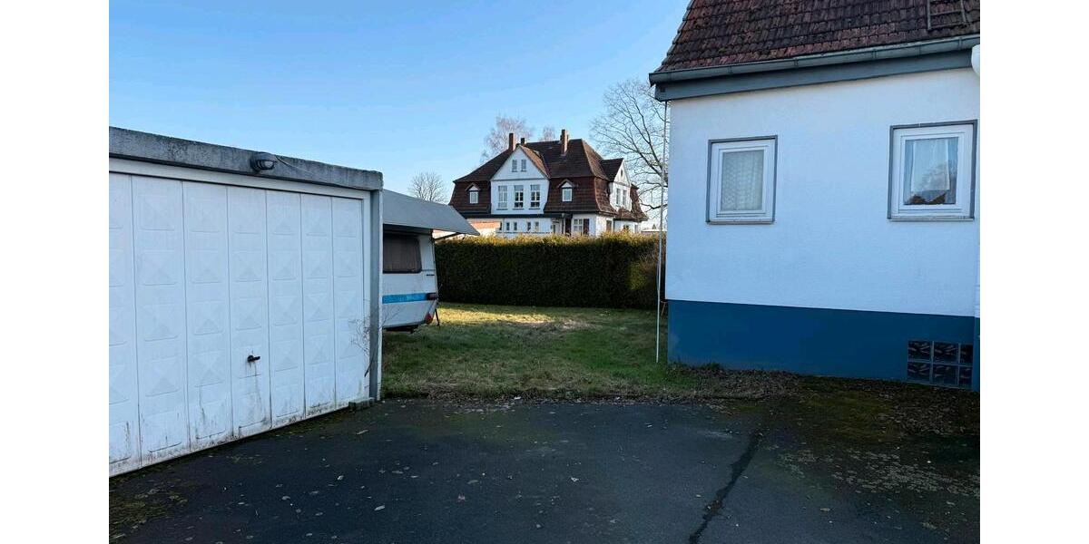 Einfamilienhaus Hofgeismar - 7 Zimmer, 145 m&sup2;, 160.000&euro; | Angebot:26797023