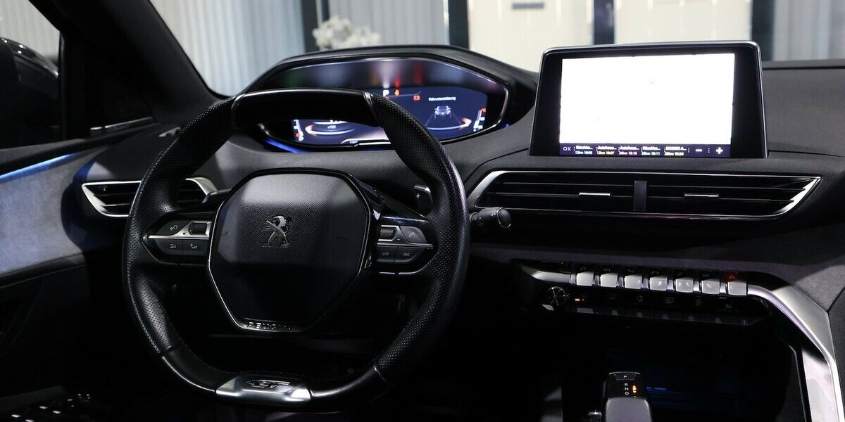 Peugeot 3008 2.0 BLUE-HDI 180 GT-LINE-SPORT / I-COCKPIT 138.000 km 17.444 &euro; Hamm 59077
