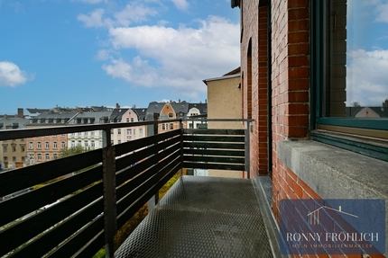 Balkon + Fußbodenheizung, Helle und freundliche 2-Raum-Wohnung zur Miete in Reichenbach