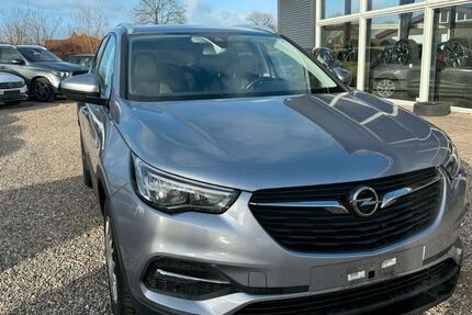 Opel Grandland (X) 171.000 km 7.200 &euro; Flensburg 24941