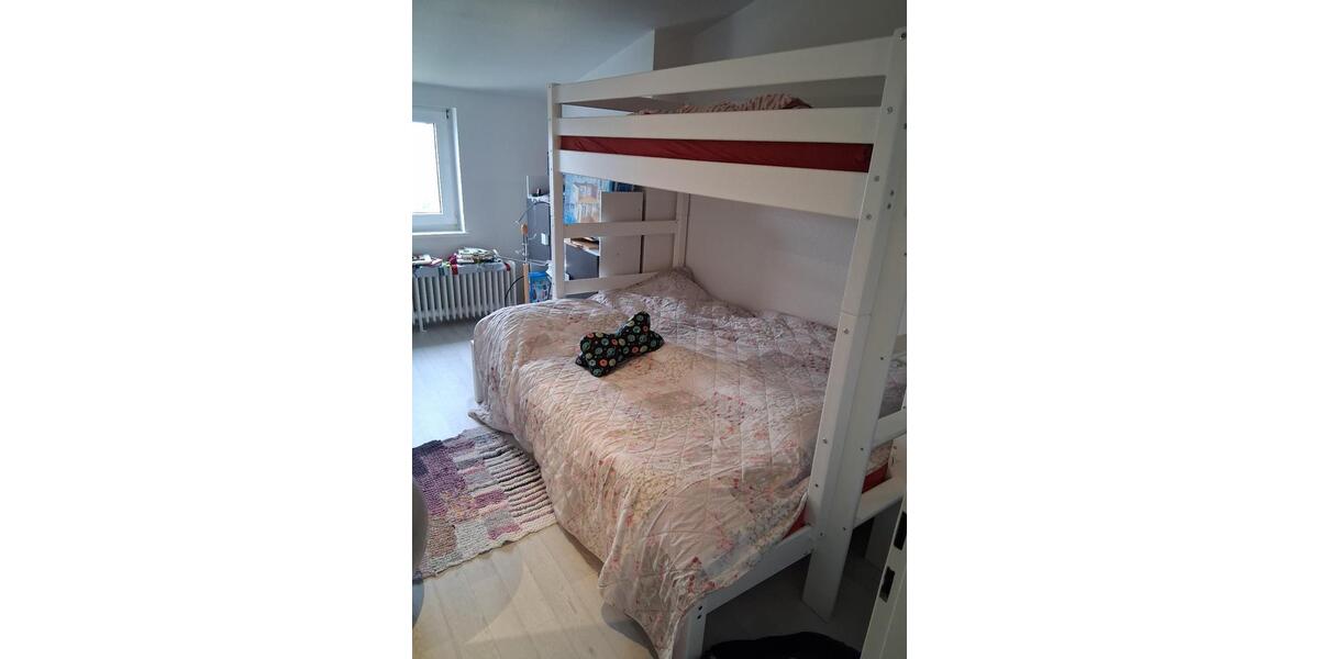 Dachgeschoßwohnung Wilhelmshaven - 3 Zimmer, 62 m&sup2;, 78.000&euro; | Angebot:26931660