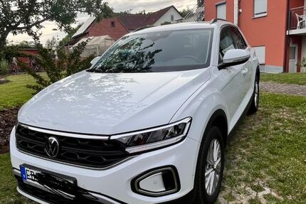 VW T-Roc 43.000 km 16.500 &euro; Hosenfeld 36154