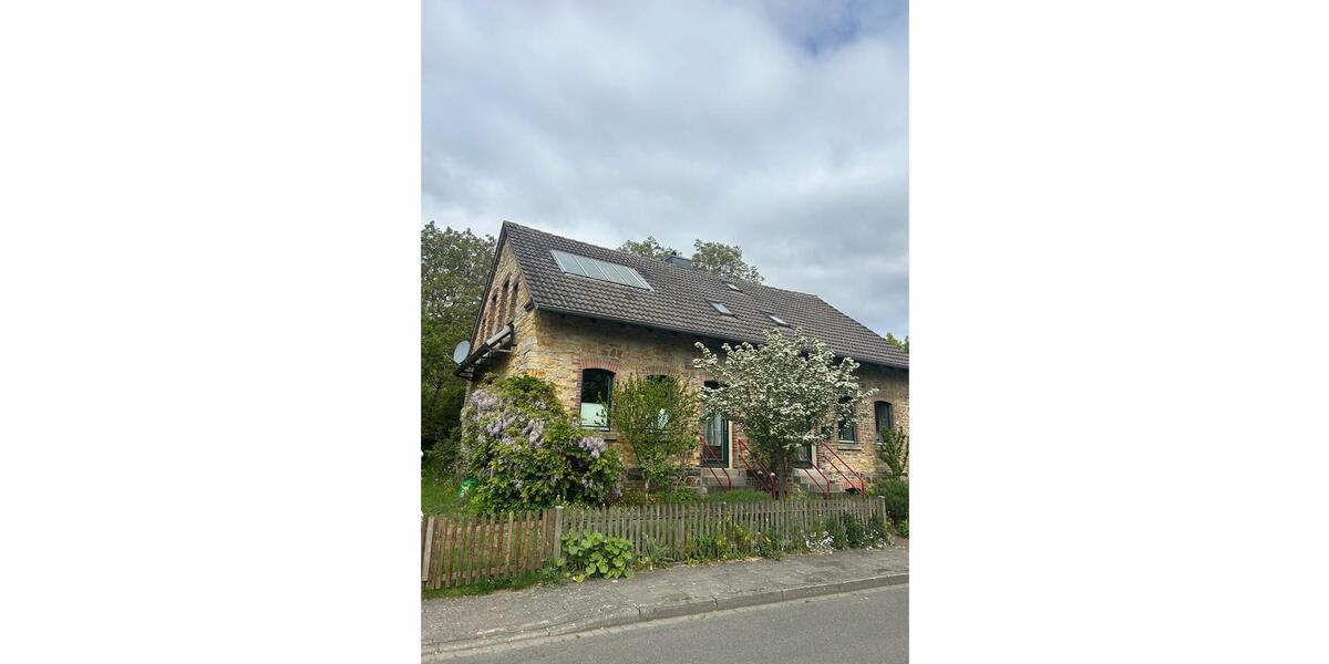 Großzügiges Haus mit großem Garten - eine Idylle für eine Familie 6 zimmer