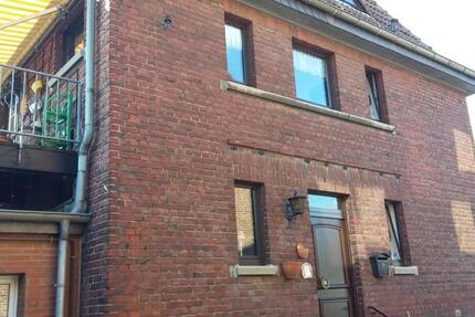 !!! Schöne Doppelhaushälfte mit Garage in guter Lage !!! 5 zimmer