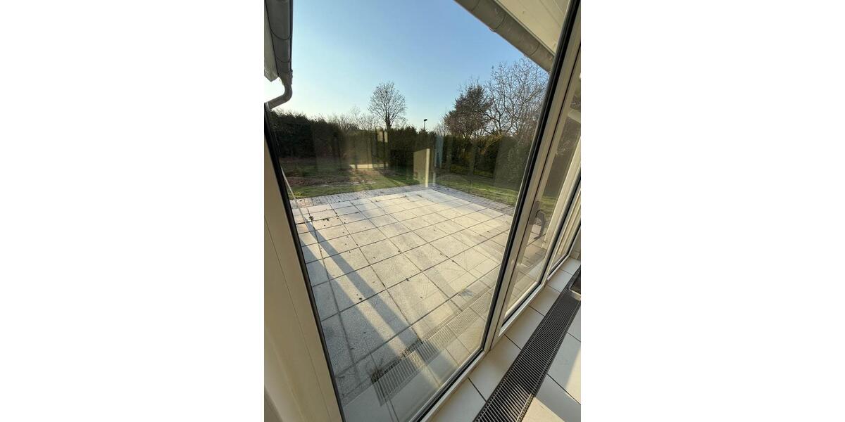 Doppelhaushälfte Soest - 6 Zimmer, 200 m&sup2;, 2.400&euro; | Angebot:25857395