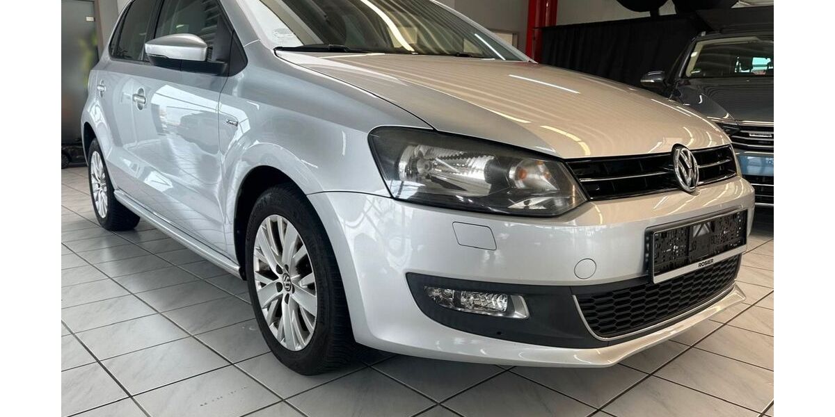 VW Polo 137.499 km 5.999 &euro; Paderborn 33100
