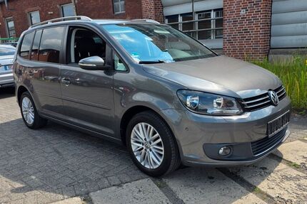 VW Touran 200.000 km 3.850 &euro; Ahlen 59229