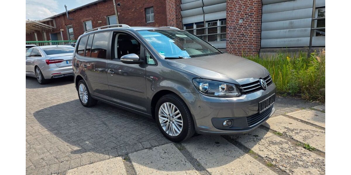VW Touran 200.000 km 3.850 &euro; Ahlen 59229