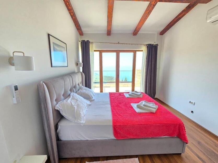 2 Traumvillen in Montenegro