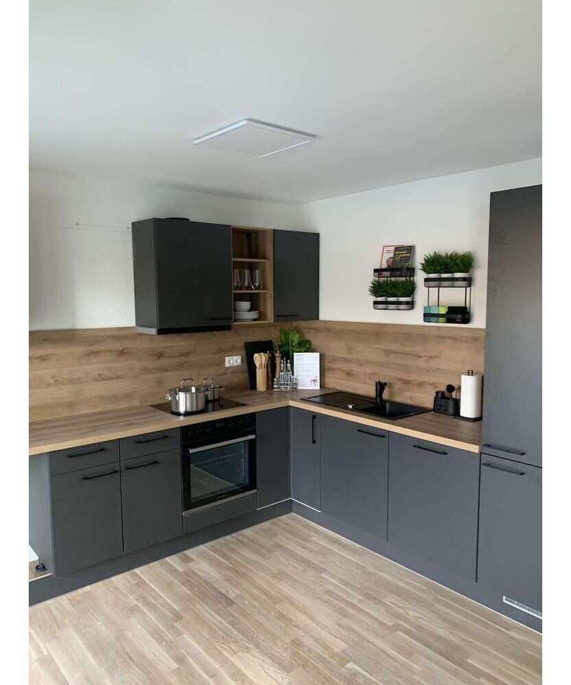 Wohnung zum Kaufen in Karlsruhe 451.830 € 76.2 m²